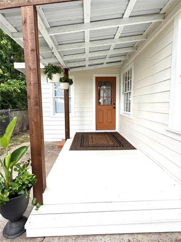 1410 N Gulf Boulevard, Freeport, TX 77541
