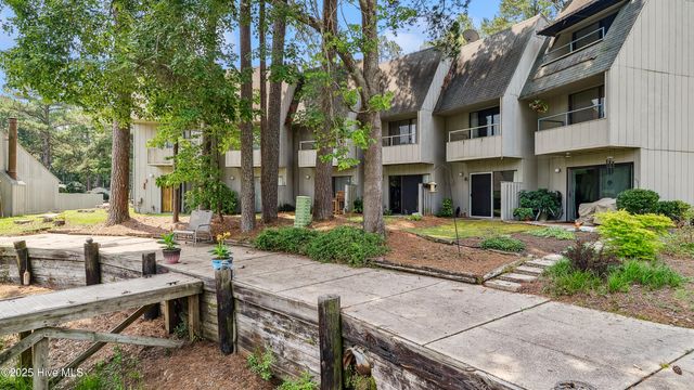 137 Mallards Cove, Vass, NC 28394