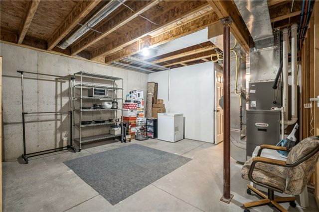 4406 Quail Trail Drive, Marion, IA 52302