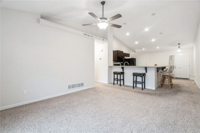 4406 Quail Trail Drive, Marion, IA 52302