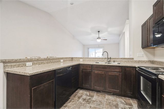 4406 Quail Trail Drive, Marion, IA 52302