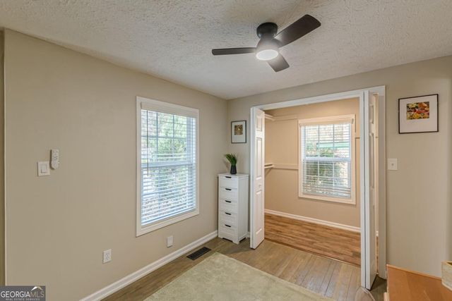 3297 College Street, College Park, GA 30337
