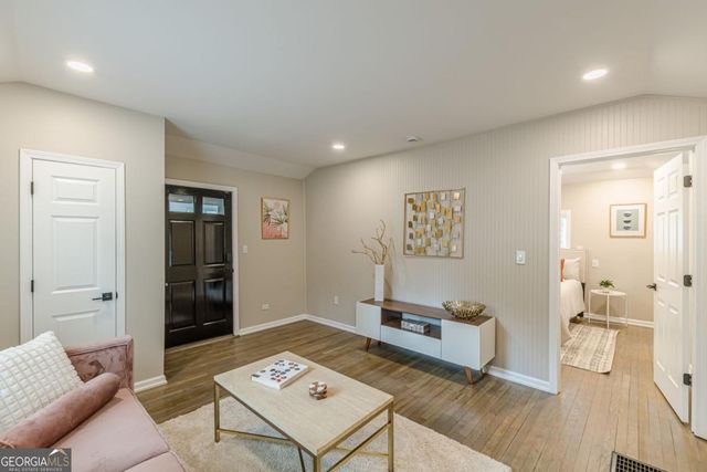 3297 College Street, College Park, GA 30337