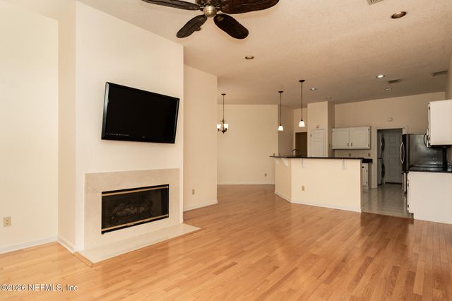 13177 CRICKET COVE Road N, Jacksonville, FL 32224