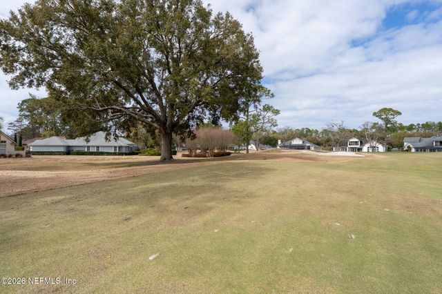 13177 CRICKET COVE Road N, Jacksonville, FL 32224