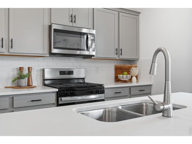 1822 Westport Ave, Berthoud, CO 80513