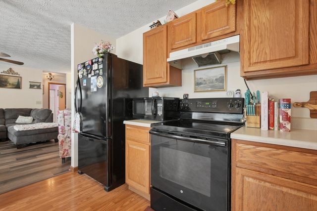 538 Thompson Avenue, Ashville, OH 43103