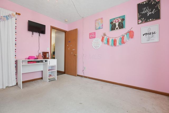 538 Thompson Avenue, Ashville, OH 43103