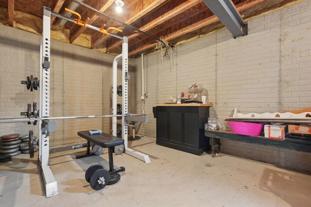 538 Thompson Avenue, Ashville, OH 43103