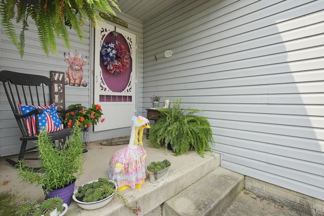 538 Thompson Avenue, Ashville, OH 43103