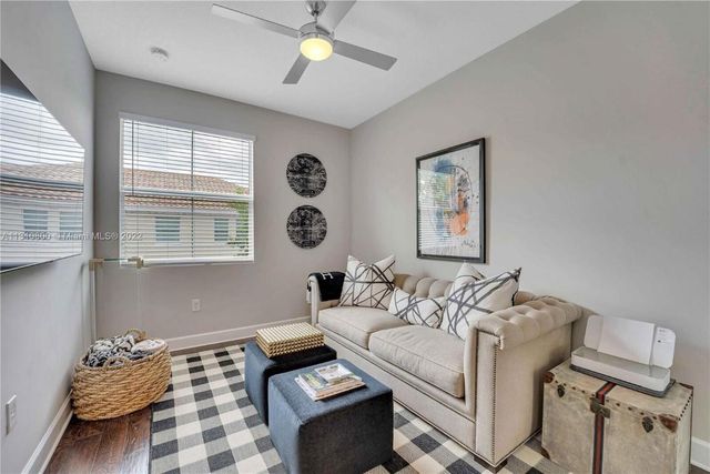 2957 St Thomas Drive, Cooper City, FL 33024