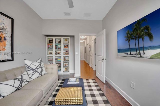 2957 St Thomas Drive, Cooper City, FL 33024