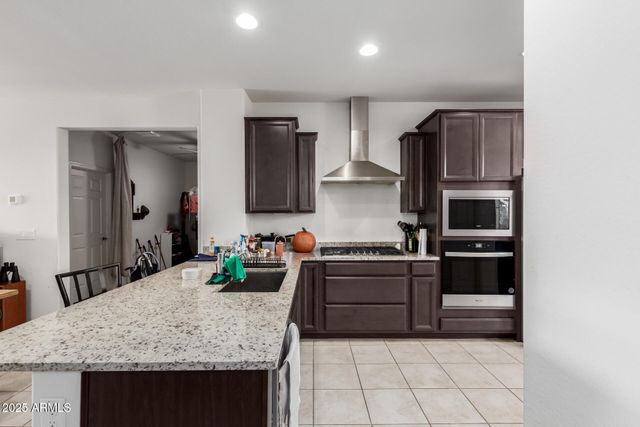 5520 N 176TH Lane, Litchfield Park, AZ 85340