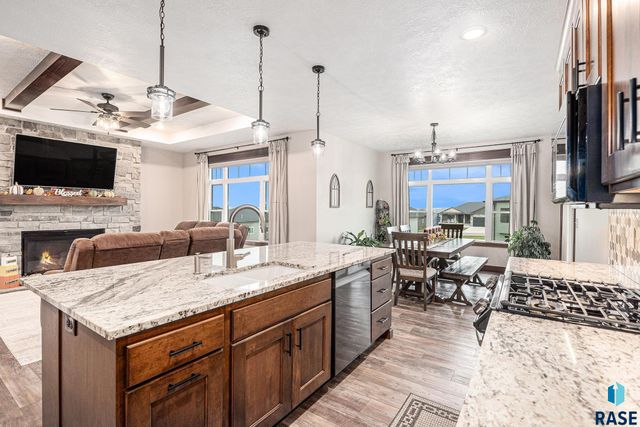 1604 W River Bend St Street, Brandon, SD 57005