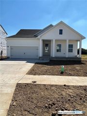 939 Darter Drive, Bowling Green, OH 43402