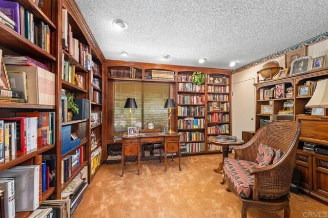 1344 Timberpond, El Cajon, CA 92019