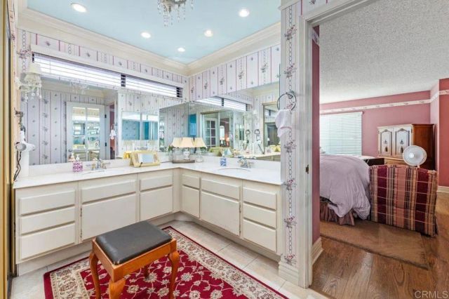1344 Timberpond, El Cajon, CA 92019