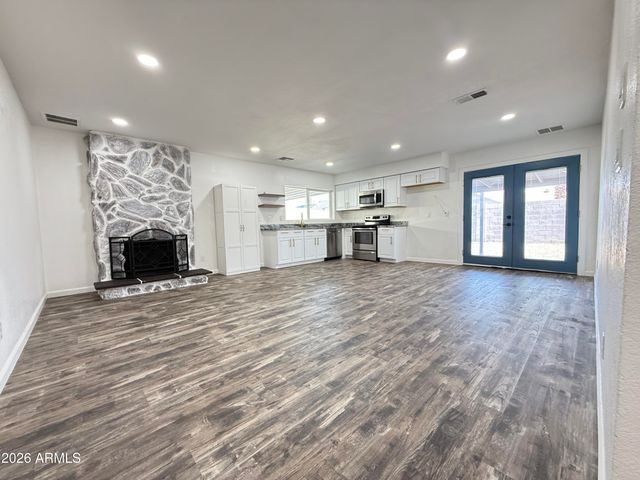 4235 W ASTER Drive, Phoenix, AZ 85029