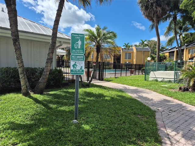 4429 Treehouse Ln 28 F, Fort Lauderdale, FL 33319