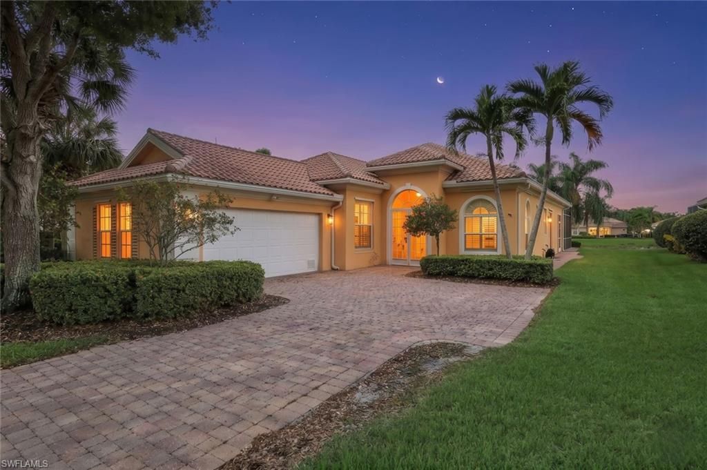 28032 Eagle Ray CT, BONITA SPRINGS, FL 34135 — photo 2