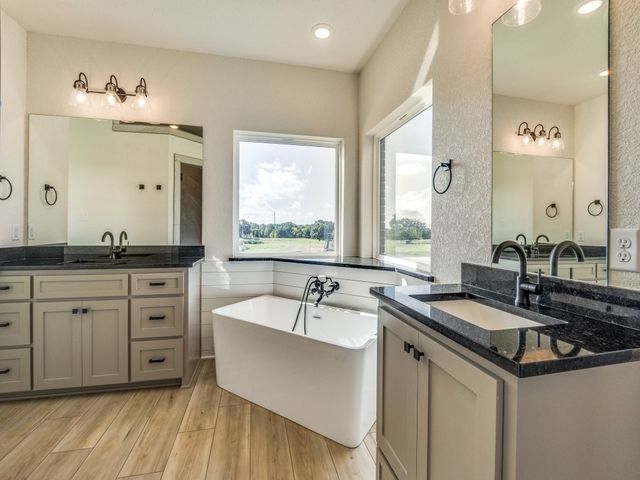 300 County Road 3141, Decatur, TX 76234