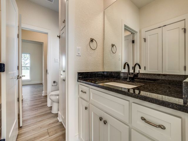 300 County Road 3141, Decatur, TX 76234