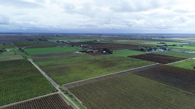 14275 N Neeley Rd, Lodi, CA 95242