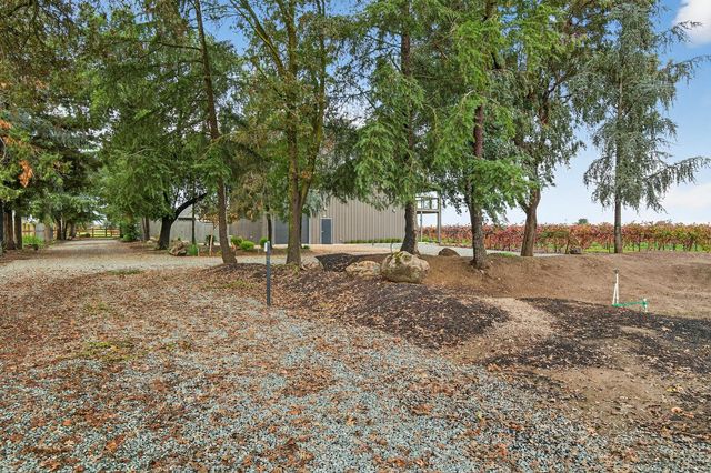14275 N Neeley Rd, Lodi, CA 95242