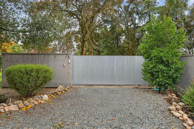 14275 N Neeley Rd, Lodi, CA 95242