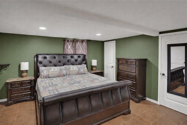 5118 Avenue M, Galveston, TX 77551