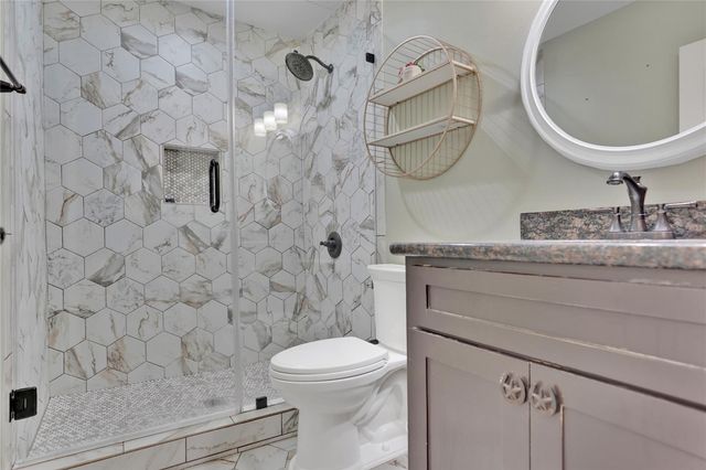 5118 Avenue M, Galveston, TX 77551