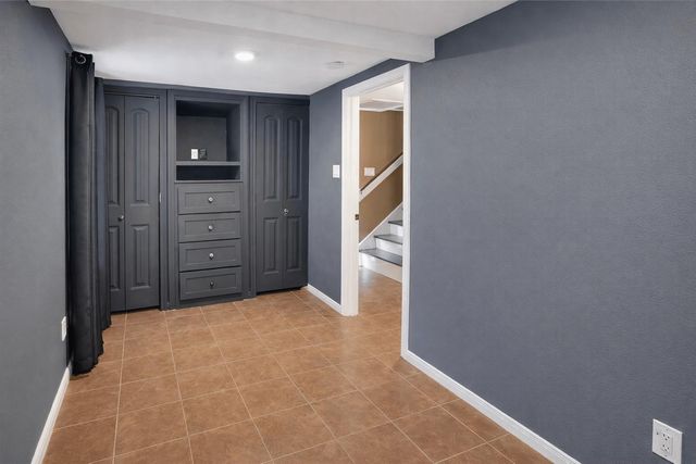 5118 Avenue M, Galveston, TX 77551