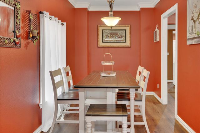 5118 Avenue M, Galveston, TX 77551