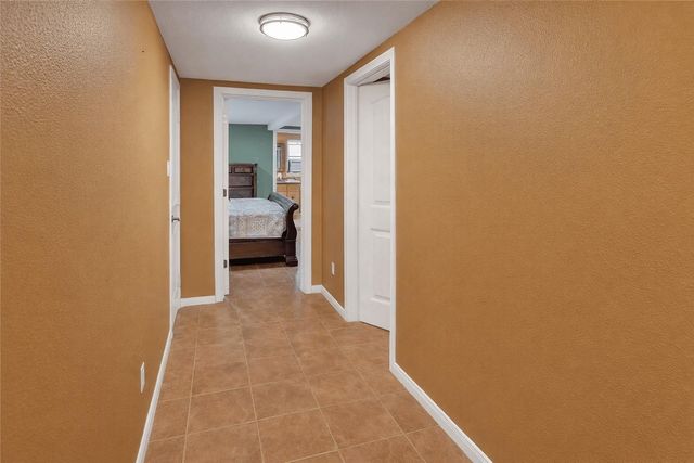 5118 Avenue M, Galveston, TX 77551