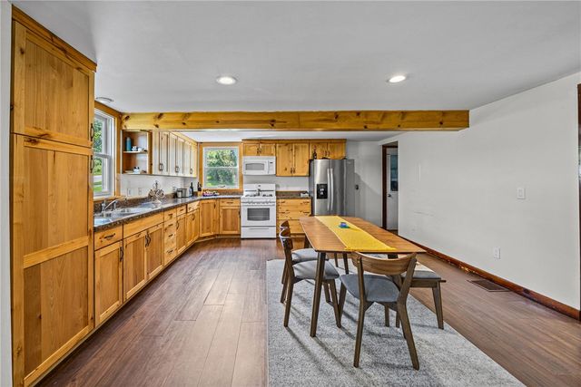393 Mendon Center Road, Pittsford, NY 14534