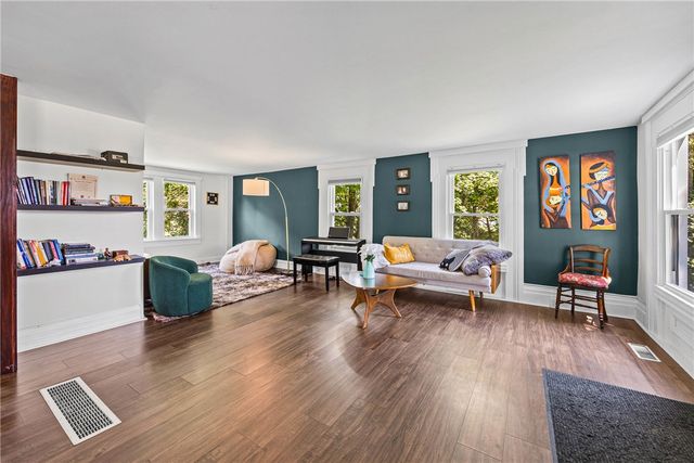 393 Mendon Center Road, Pittsford, NY 14534