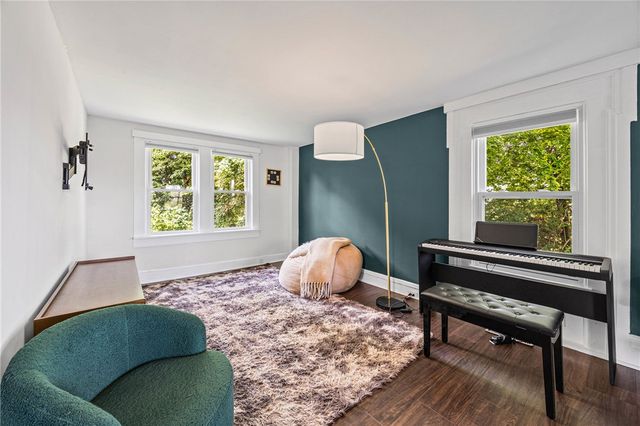 393 Mendon Center Road, Pittsford, NY 14534
