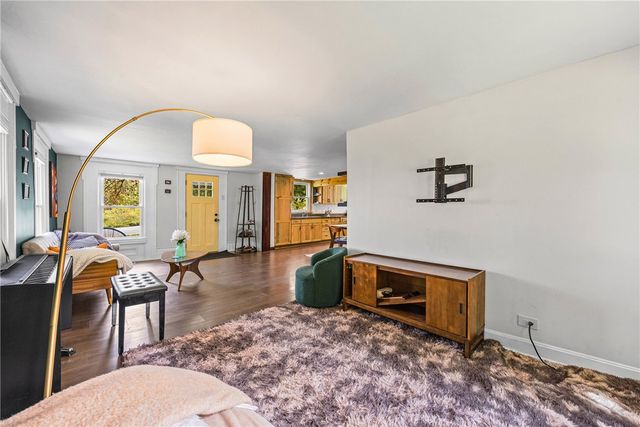 393 Mendon Center Road, Pittsford, NY 14534