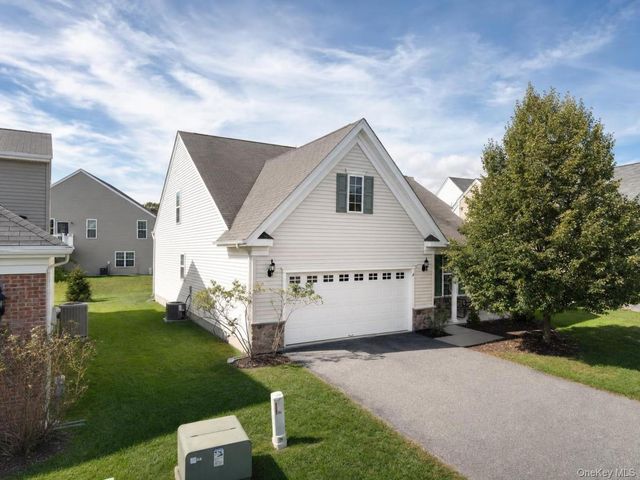 24 Lilac Street, Middletown, NY 10940
