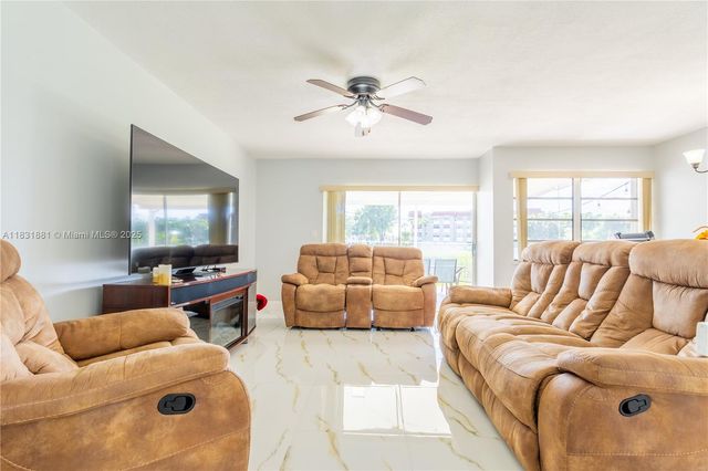 12042 SW 10th Ter, Miami, FL 33184