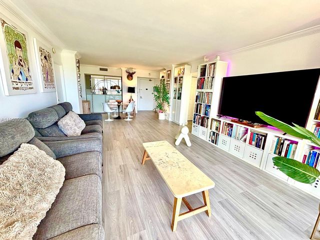 20301 W Country Club Dr 1126, Aventura, FL 33180