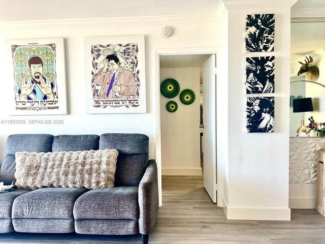 20301 W Country Club Dr 1126, Aventura, FL 33180