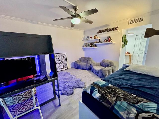 20301 W Country Club Dr 1126, Aventura, FL 33180