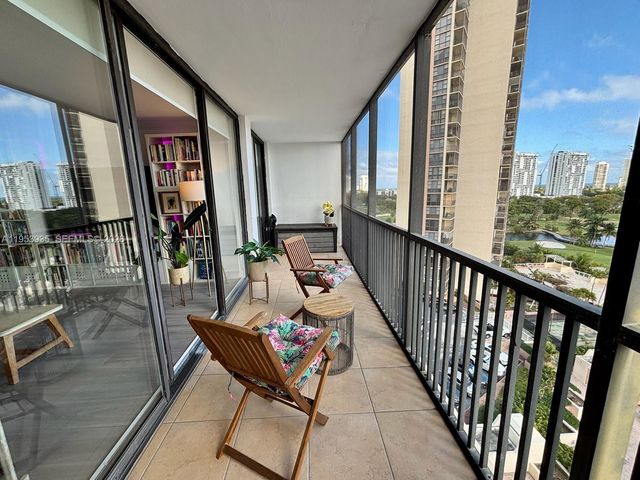 20301 W Country Club Dr 1126, Aventura, FL 33180