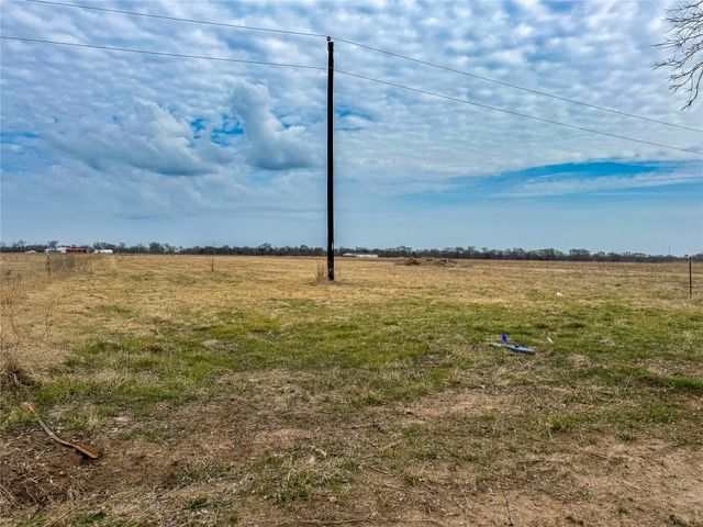 375 County Road 1515, Point, TX 75472