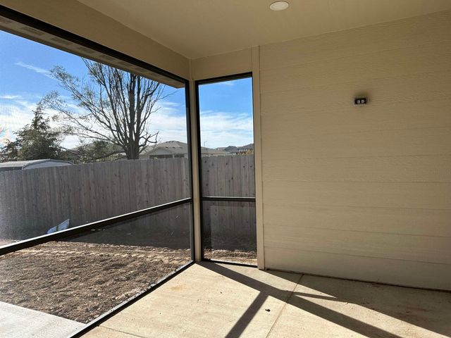 4422 N Sunny Ct, Wichita, KS 67205