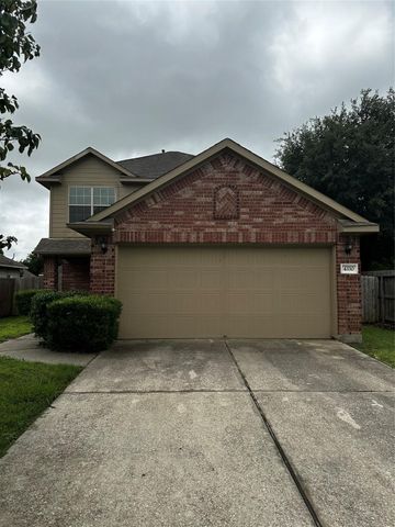 4330 Sprangletop Avenue, Baytown, TX 77521