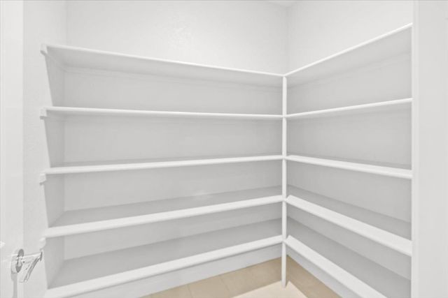 230 Steven Bridges Ln, Tracy, CA 95377