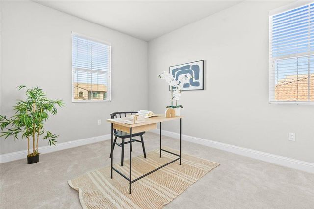 230 Steven Bridges Ln, Tracy, CA 95377