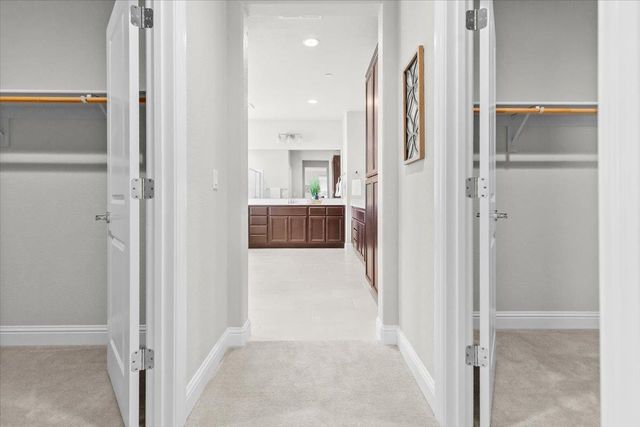 230 Steven Bridges Ln, Tracy, CA 95377